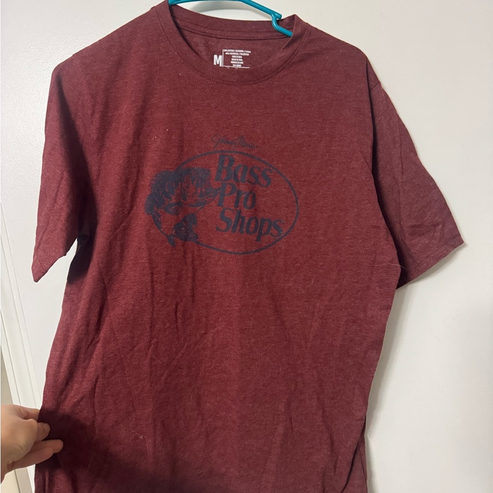 Bass Pro Shops Men's Maroon Graphic Tee